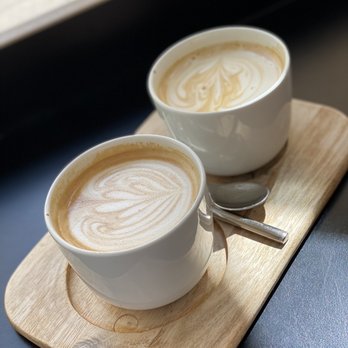 Coffee Nerd - Flat white with oat milk - Coffee & Tea Near Me - Heidelberg, BW