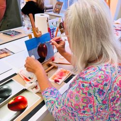 Palette Studio & Gallery - Monthly wine & painting workshop!