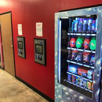 Luxe Laundries - Hyperion - Reload and get new cars and soap here . - Laundromat Near Me - Los Angeles, California