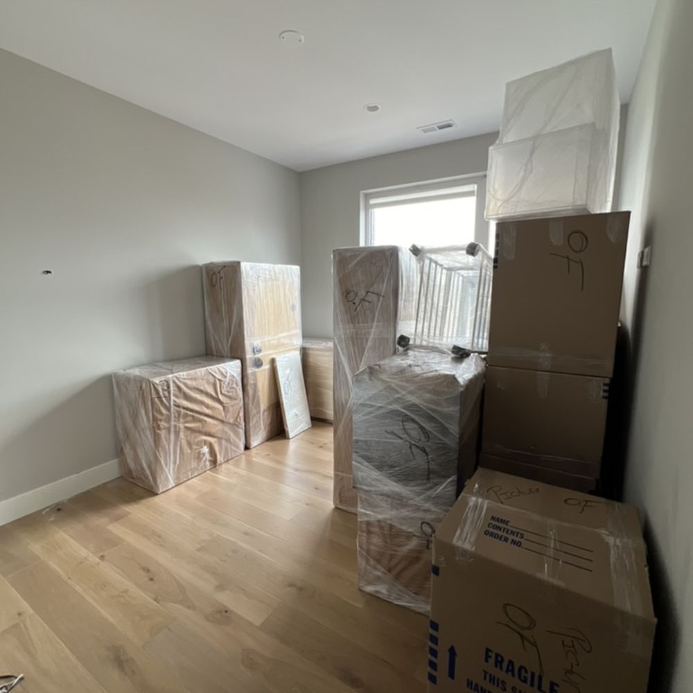 Bernard Movers - Movers Near Me - Chicago, Illinois Bernard Movers - Movers Near Me - Chicago, Illinois
