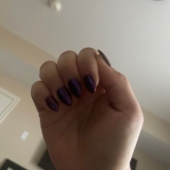 Infinity Nail Salon - Metallic S4. Perfect shaping. A good length. - Nail Salons Near Me - Santa Rosa, California Infinity Nail Salon - Metallic S4. Perfect shaping. A good length. - Nail Salons Near Me - Santa Rosa, California
