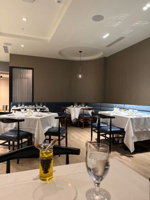 Allora Fifth Ave by null