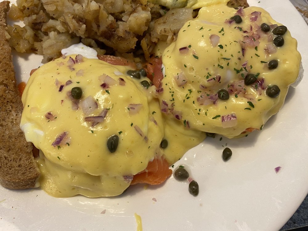 WAYLAND SQUARE DINER 118 Photos & 200 Reviews 208 Wayland Ave