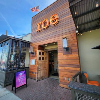 Roe Seafood Restaurant - Entrance on 2nd. - Seafood Near Me - Long Beach, California