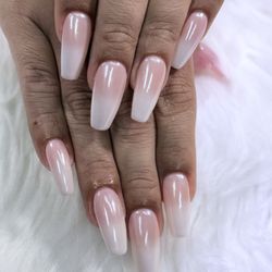 Sarah Nails Spa - Gel X extensions gel chrome ombre
