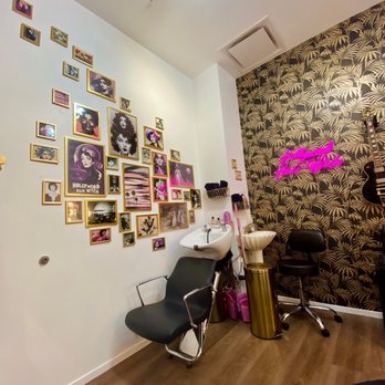 Magic Wallpapering - Another angle of the gorgeous wallpaper accent wall in my salon studio - Wallpapering Near Me Magic Wallpapering - Another angle of the gorgeous wallpaper accent wall in my salon studio - Wallpapering Near Me