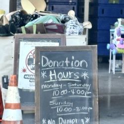 Angel View Temecula Boutique - Donation hours as of March 2025