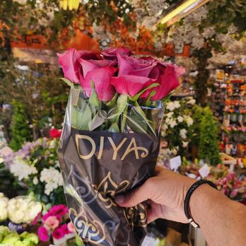 Amsterdam Flower Market - Florists Near Me - Amsterdam, New Hampshire