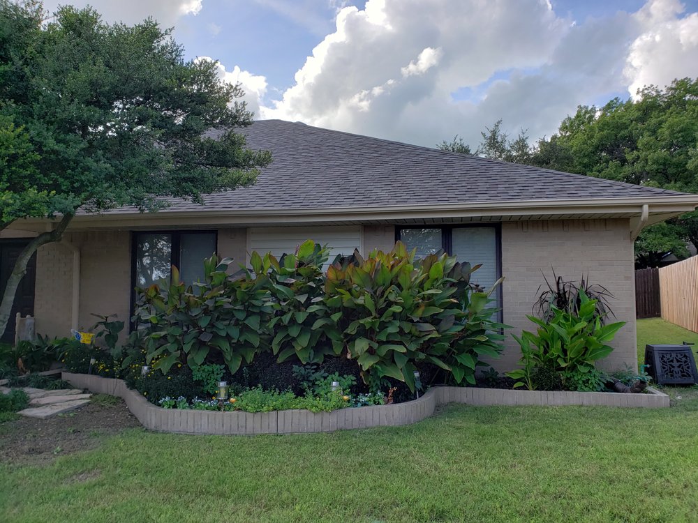 Slide of Lon Smith Roofing & Construction