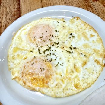Lynn & Lu's Escapade Cafe - Breakfast & Brunch Near Me - Oakland, California Lynn & Lu's Escapade Cafe - Breakfast & Brunch Near Me - Oakland, California