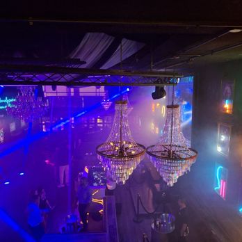 Galeria - Dance Clubs Near Me - Chicago, Illinois