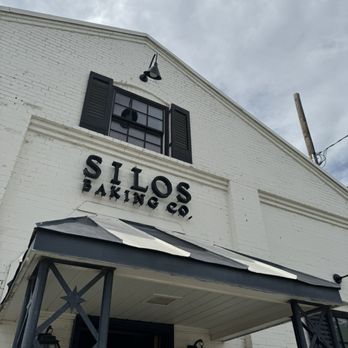 Silos Baking - Cupcakes Near Me - Waco, Texas