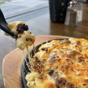 Addys Barbeque - Brisket Mac n Cheese - Halal Near Me - Catonsville, Maryland Addys Barbeque - Brisket Mac n Cheese - Halal Near Me - Catonsville, Maryland