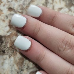VN Nails - Horrible nails and cut my daughter on her two fingers around the cuticle! Better not get infected!