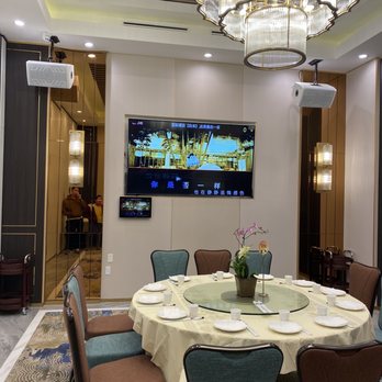 HL Peninsula Restaurant - Each VIP room comes with karaoke system. Stereo is excellent! - Dim Sum Near Me - Milpitas, California
