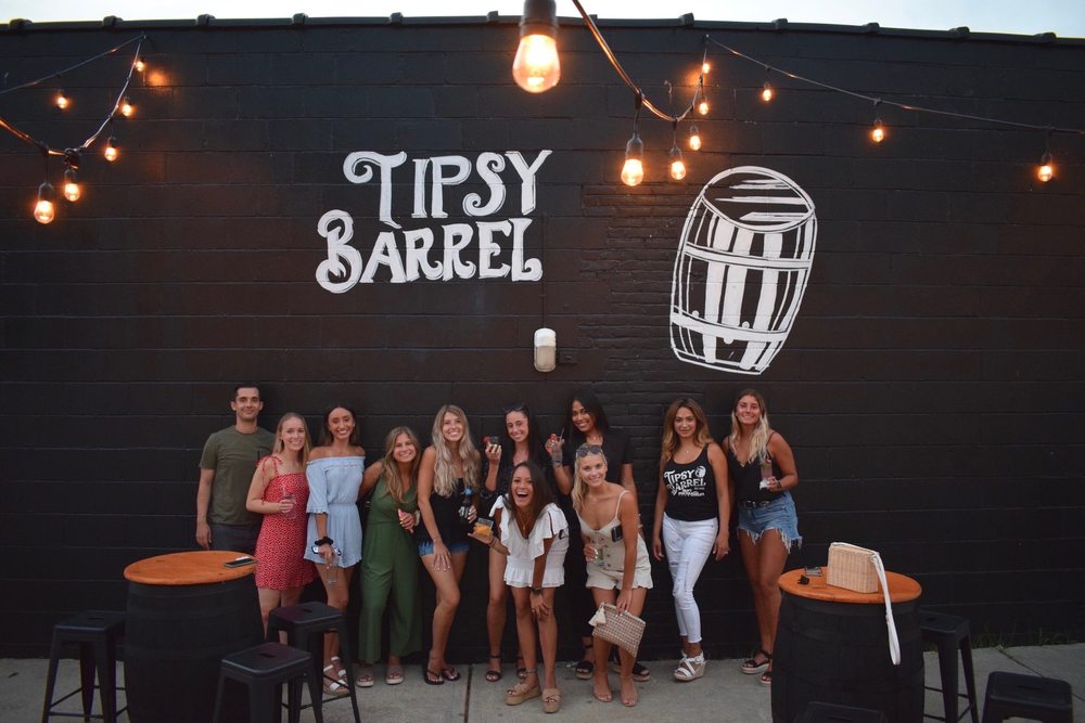 THE TIPSY BARREL 89 Photos & 63 Reviews 470 Newbridge Rd, East