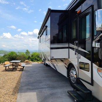 Anchor Down RV Resort - Site 47 - RV Parks Near Me - Dandridge, Tennessee Anchor Down RV Resort - Site 47 - RV Parks Near Me - Dandridge, Tennessee