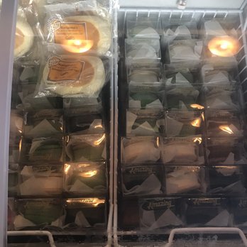 Fourteasons Coffee & Tea - Ice cream Macaroons! - Bubble Tea Near Me - Davis, California Fourteasons Coffee & Tea - Ice cream Macaroons! - Bubble Tea Near Me - Davis, California