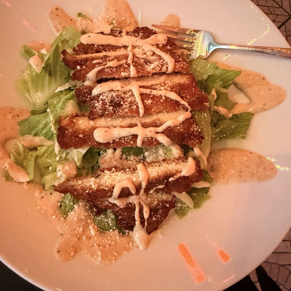 Armonie - Chicken Cutlet salad - Pizza Near Me - New York, New York