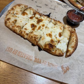 Blaze Pizza - Cheesy Bread - Salad Near Me - Melbourne, Florida