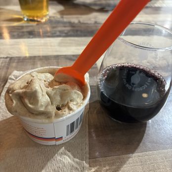 Scoops On Tap - Pinot Noir paired with Butter, Nice, Spice ice cream - Ice Cream & Frozen Yogurt Near Me - Covina, California