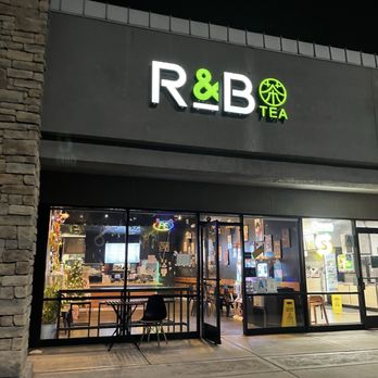 R&B Tea - Outside - Bubble Tea Near Me - San Diego, California R&B Tea - Outside - Bubble Tea Near Me - San Diego, California