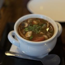 Aroy Thai Cafe - Chicken tom yum