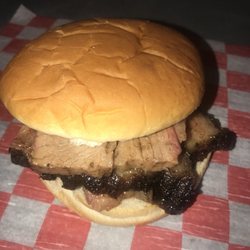 Han Han's BBQ - Brisket sandwich