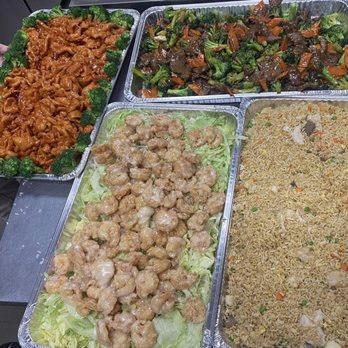 Lucky Chopsticks - 20. Orange Chicken 12. Broccoli Beef 67. House Fried Rice 30. Honey Glazed Walnut Shrimp - Chinese Near Me - Long Beach, California