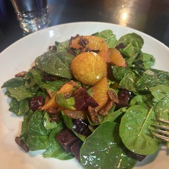 Solanos Bar and Grill - Spinach and Beet Salad - Bars Near Me - Palm Desert, California Solanos Bar and Grill - Spinach and Beet Salad - Bars Near Me - Palm Desert, California