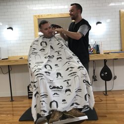 Black Label Barbershop - Dave taking care of business!