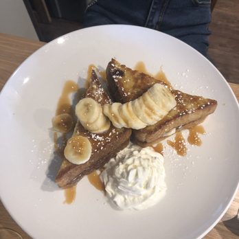 Broken Yolk Cafe - American Near Me - Glendora, California