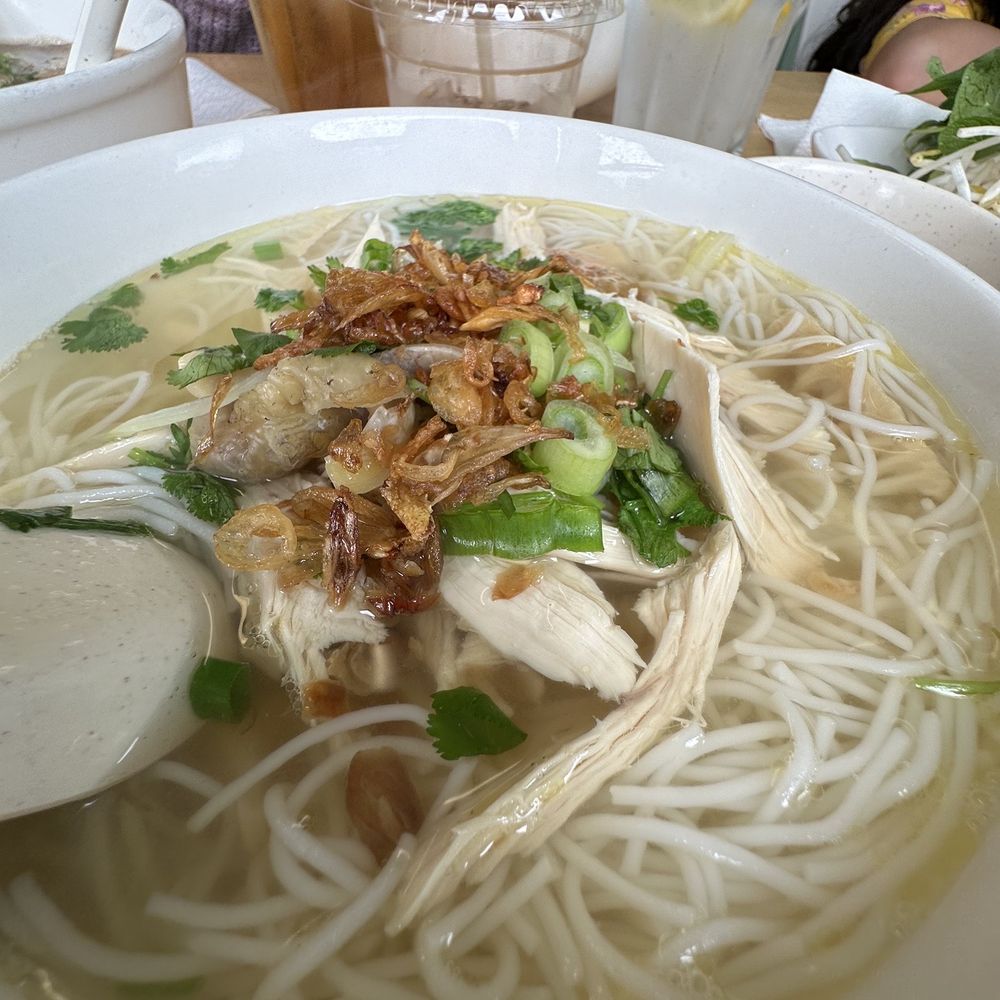 Mong Thu Cafe - Chicken bamboo soup - Vietnamese Near Me - San Francisco, California Mong Thu Cafe - Chicken bamboo soup - Vietnamese Near Me - San Francisco, California