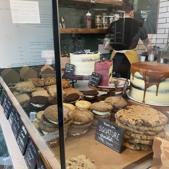 Grain Artisan Bakery - Pastry case - Bakeries Near Me - Snohomish, Washington Grain Artisan Bakery - Pastry case - Bakeries Near Me - Snohomish, Washington