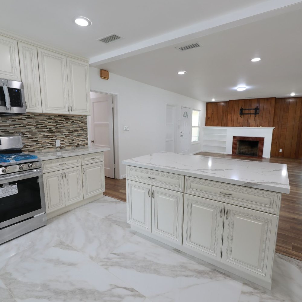 Kitchen Cabinets and Bath - General Contractors Near Me - Long Beach, California Kitchen Cabinets and Bath - General Contractors Near Me - Long Beach, California