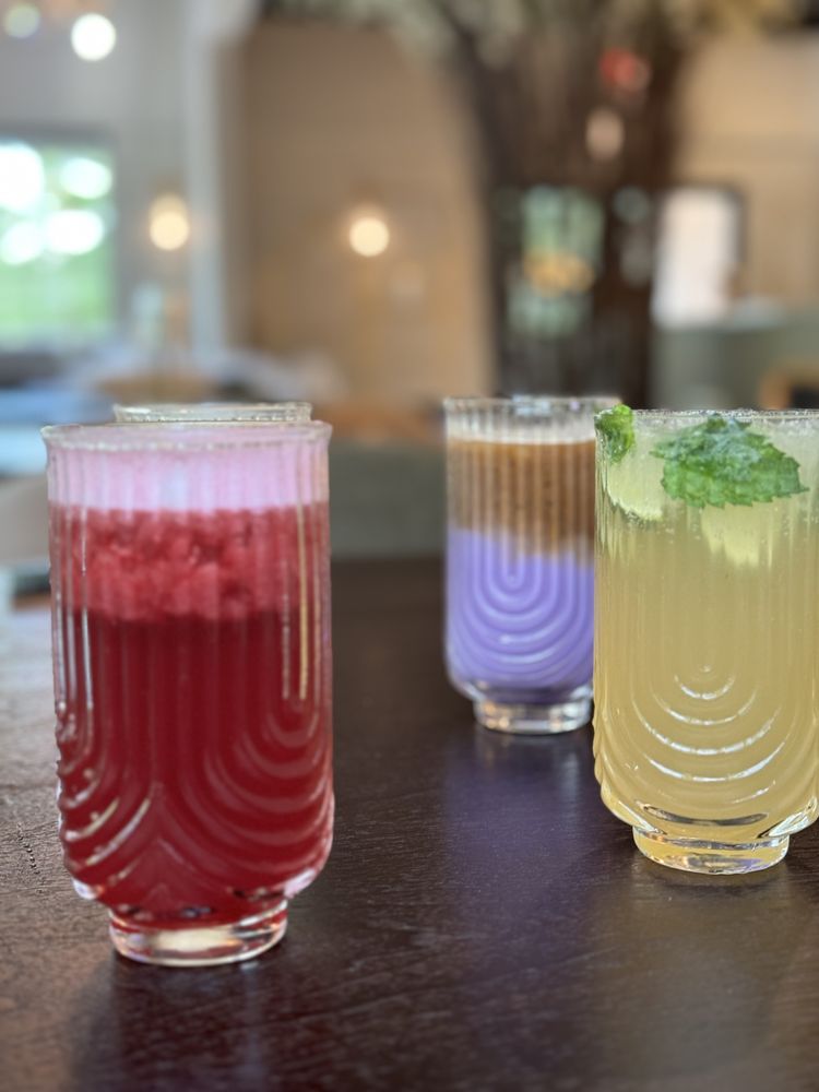 Cafe At Central Park of Lisle