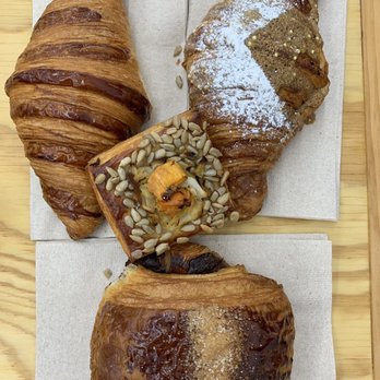 Rosalind Bakery - Croissants (Plain, Cinnamon & Chocolate) and a "Tile" of the day! - Bakeries Near Me - Pacifica, California