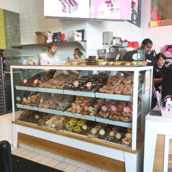 Stan's Donuts & Coffee - Donuts Near Me - Chicago, Illinois