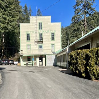 Carson Hotspring Golf and Spa Resort - Old resort building, definitely rustic - Day Spas Near Me - Carson, Washington