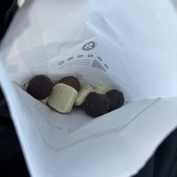 See's Candies - Candy Stores Near Me - Castro Valley, California See's Candies - Candy Stores Near Me - Castro Valley, California