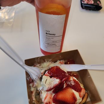EM Boba & Coffee - So delicious! Berry Fusion Tea with Strawberry Jelly & Berrylicious Croffle - Coffee & Tea Near Me - Lakewood, Washington