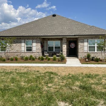 Finish Line Seamless Rain Gutters - Gutter Services Near Me - Navarre, Florida Finish Line Seamless Rain Gutters - Gutter Services Near Me - Navarre, Florida