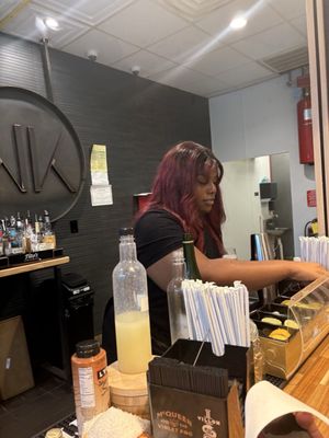 Kirkwood Kravingz: Takeout & Kocktails by null