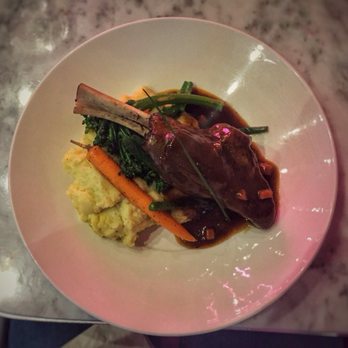 Deville Dinerbar - Braised Lamb Shank - Diners Near Me - Montreal, Quebec