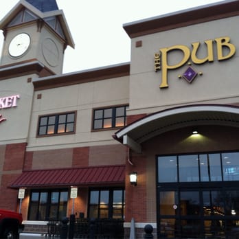 Wegmans - the outside of a pub - Grocery Near Me - Fairport, New York
