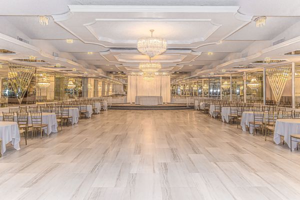 Astoria World Manor by null