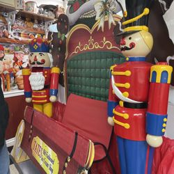 Tates Original Old Fashioned Ice Cream Shop - Holiday decor