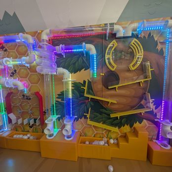 Enchanted Rocklin - Vacuum ball maze - Indoor Playcenter Near Me - Rocklin, California