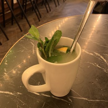 Benedict - Ginger mint tea - Breakfast & Brunch Near Me - Berlin, BE Benedict - Ginger mint tea - Breakfast & Brunch Near Me - Berlin, BE