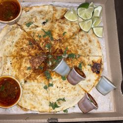 Let’s Taco - Birria pizza